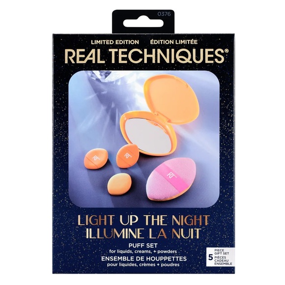 Real Techniques Other - Real Techniques Light Up The Night Puff Set 5 Piece Set